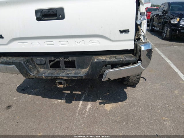 2019 TOYOTA TACOMA SR5 V6 21