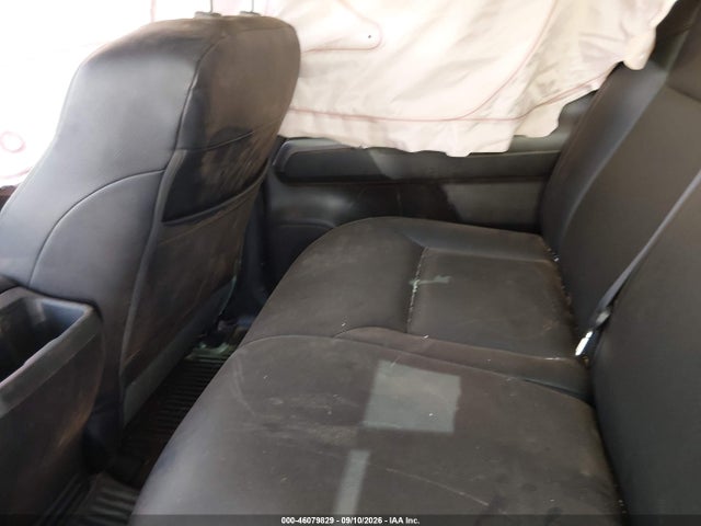 2019 TOYOTA TACOMA SR5 V6 8