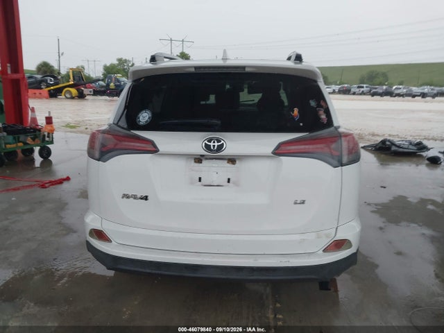 2017 TOYOTA RAV4 LE 17