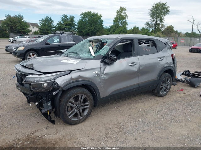 2023 KIA SELTOS LX 2