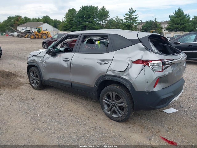 2023 KIA SELTOS LX 3