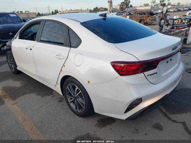 2023 KIA FORTE LXS 3