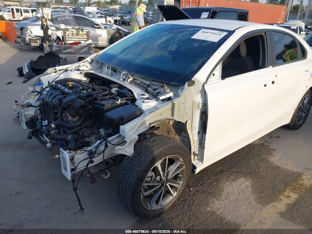 2023 KIA FORTE LXS 6
