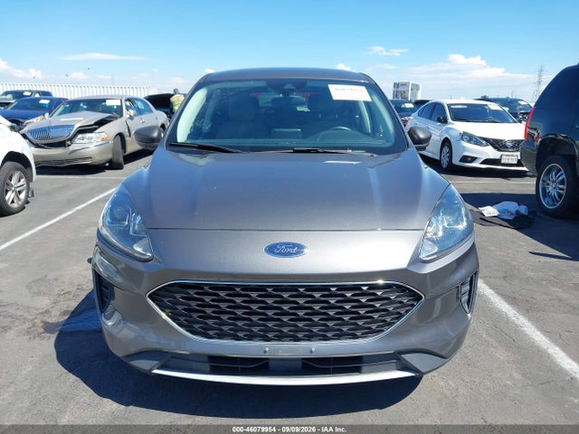 2022 FORD ESCAPE SE 12