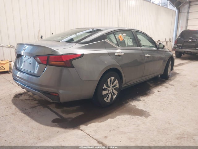 2022 NISSAN ALTIMA S FWD 4