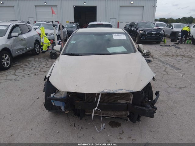 2018 HYUNDAI ELANTRA SE 13