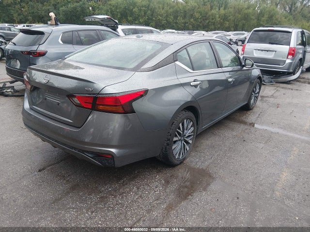 2023 NISSAN ALTIMA SV FWD 4