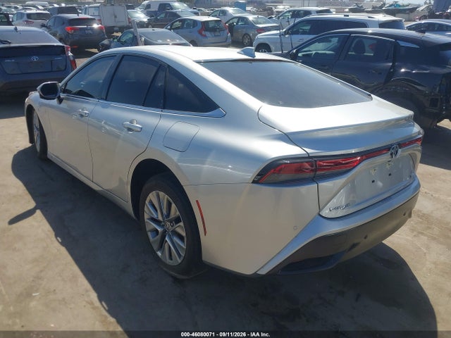 2025 TOYOTA MIRAI XLE 3