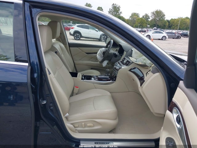 2017 INFINITI Q70L 3.7X 5