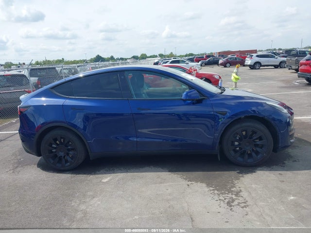 2022 TESLA MODEL Y LONG RANGE DUAL MOTOR ALL-WHEEL DRIVE 13