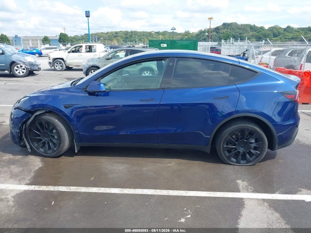2022 TESLA MODEL Y LONG RANGE DUAL MOTOR ALL-WHEEL DRIVE 14