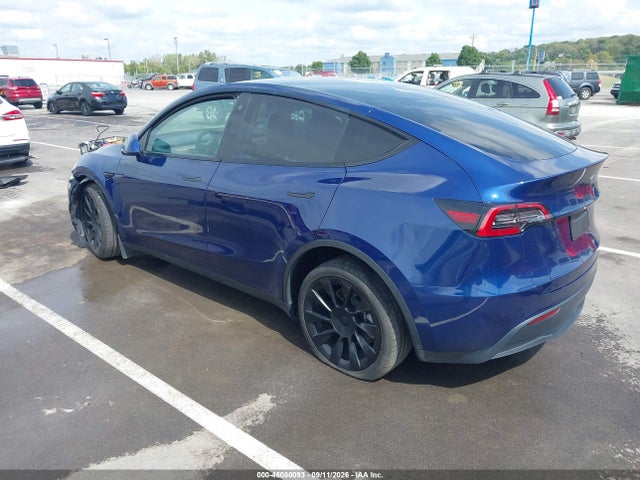 2022 TESLA MODEL Y LONG RANGE DUAL MOTOR ALL-WHEEL DRIVE 3