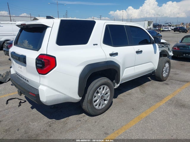 2025 TOYOTA 4RUNNER SR5 4