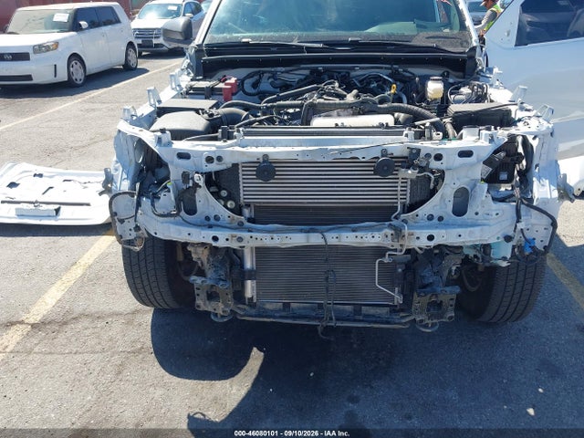 2025 TOYOTA 4RUNNER SR5 6