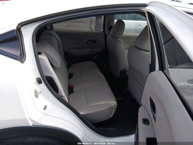 2018 HONDA HR-V EX 8