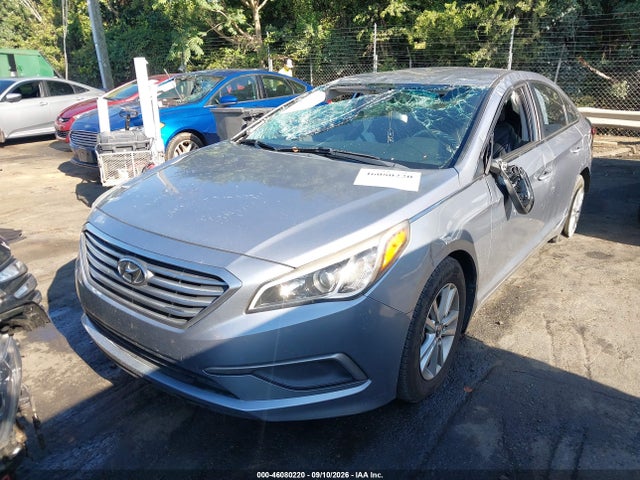 2017 HYUNDAI SONATA SE 2