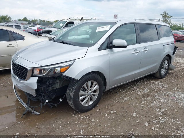 2018 KIA SEDONA LX 2