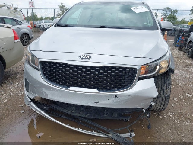 2018 KIA SEDONA LX 6