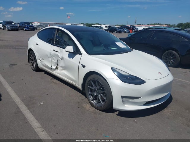 2021 TESLA MODEL 3 STANDARD RANGE PLUS REAR-WHEEL DRIVE