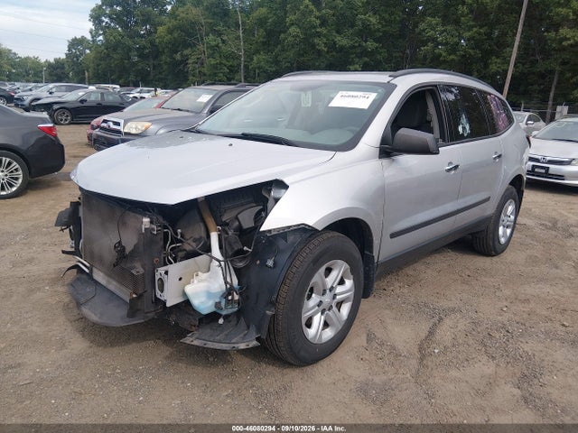 2017 CHEVROLET TRAVERSE LS 2