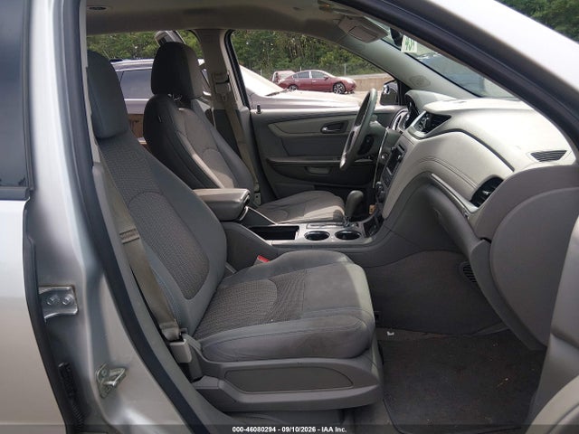 2017 CHEVROLET TRAVERSE LS 5