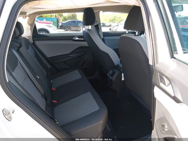 2022 VOLKSWAGEN TAOS 1.5T S 8