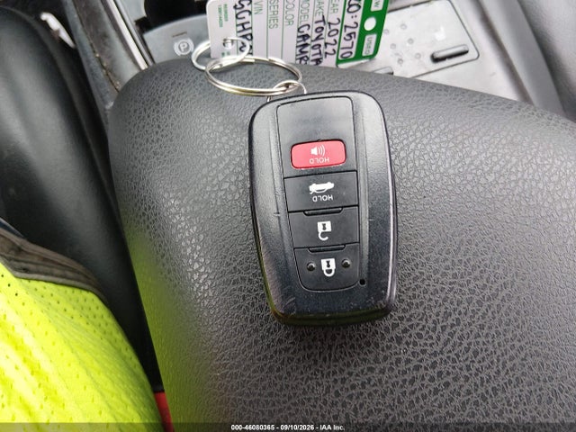 2022 TOYOTA CAMRY SE HYBRID 11