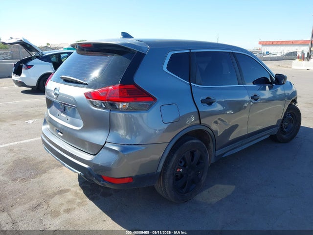 2017 NISSAN ROGUE S 4