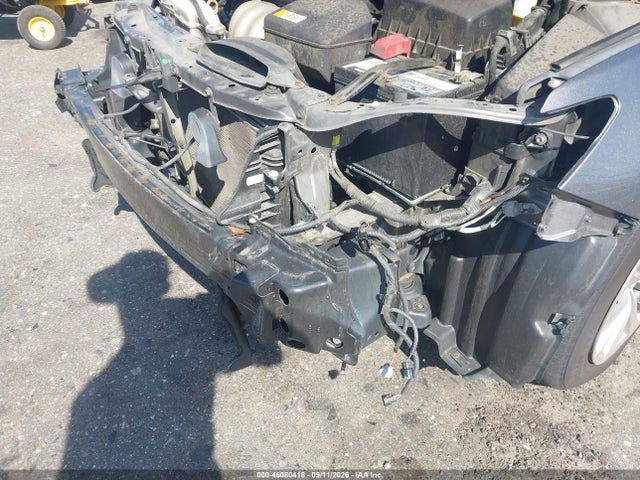 2017 TOYOTA CAMRY LE 6