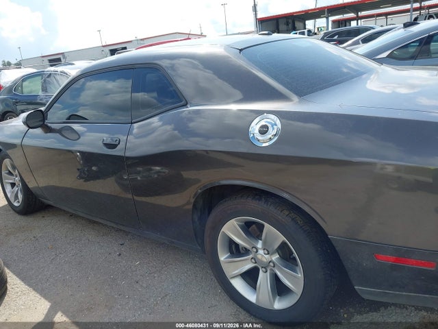2022 DODGE CHALLENGER SXT 14