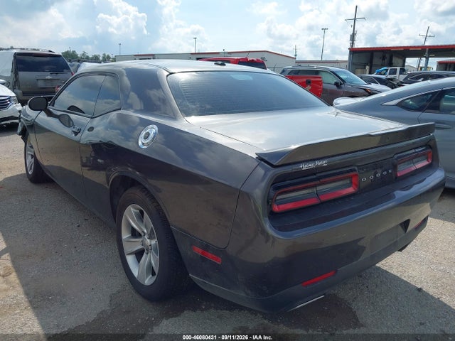 2022 DODGE CHALLENGER SXT 3