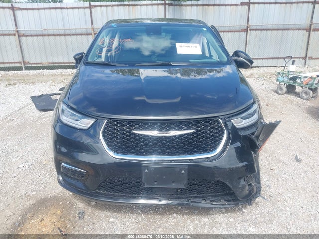 2024 CHRYSLER PACIFICA HYBRID SELECT 11