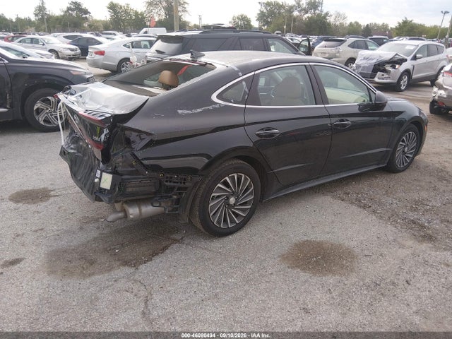 2023 HYUNDAI SONATA HYBRID LIMITED 4