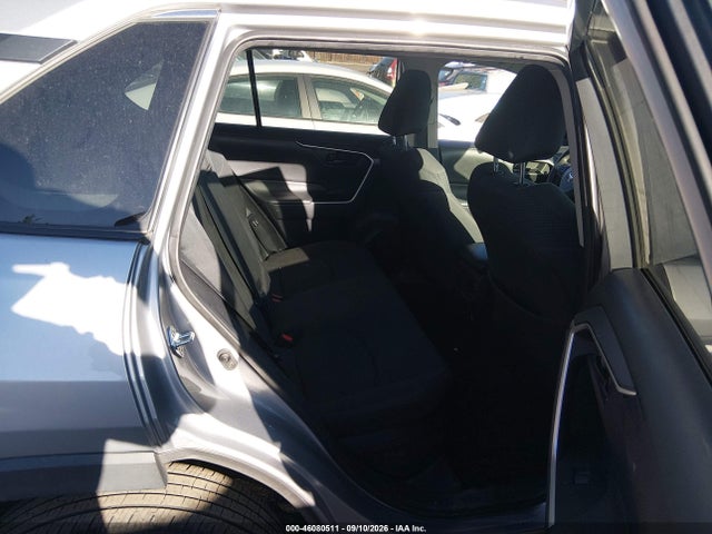 2021 TOYOTA RAV4 HYBRID LE 8