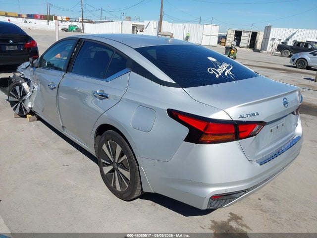 2021 NISSAN ALTIMA SV INTELLIGENT AWD 3