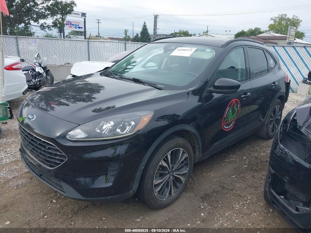 2021 FORD ESCAPE SE 2