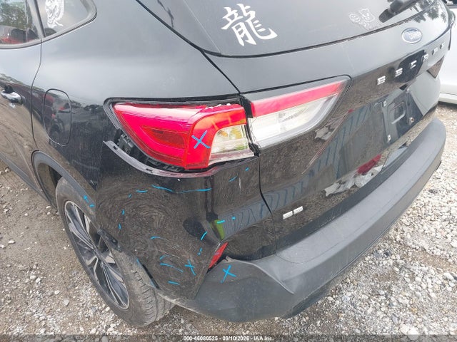 2021 FORD ESCAPE SE 6