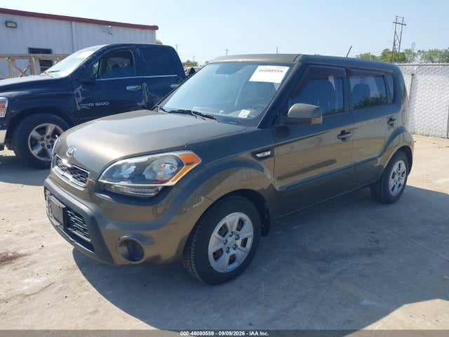 2013 KIA SOUL 照片 2