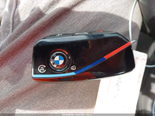 2023 BMW XM 11