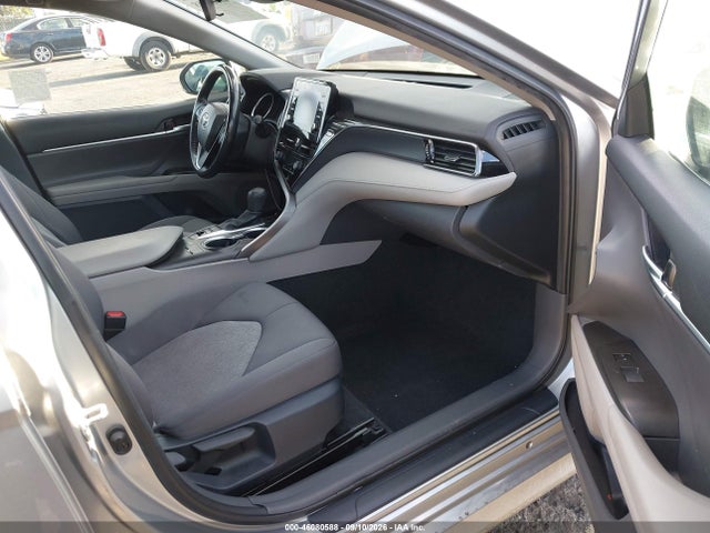 2023 TOYOTA CAMRY LE HYBRID 5