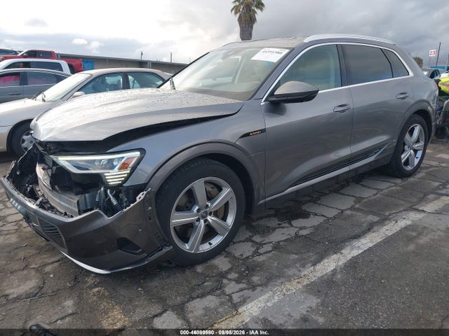 2019 AUDI E-TRON PREMIUM PLUS 2