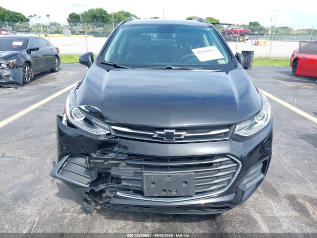 2022 CHEVROLET TRAX AWD LT 12