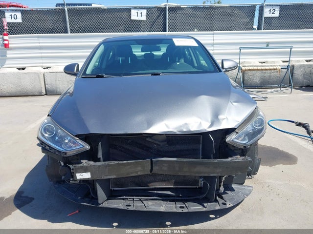 2018 HYUNDAI ELANTRA SEL 13
