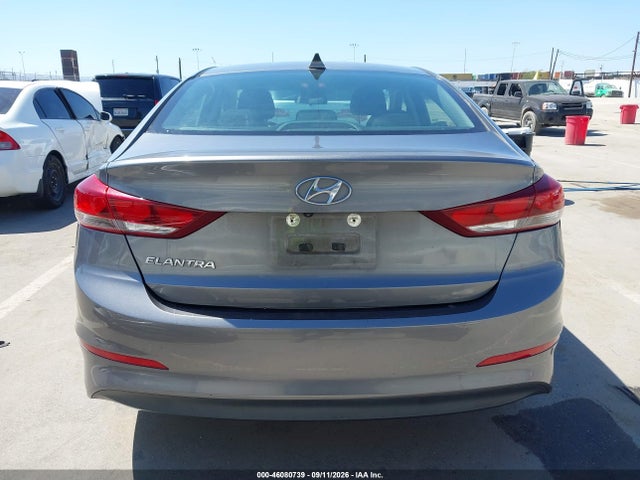 2018 HYUNDAI ELANTRA SEL 17