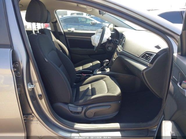 2018 HYUNDAI ELANTRA SEL 5