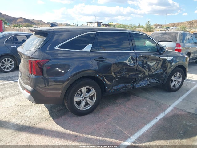 2026 KIA SORENTO LX 13