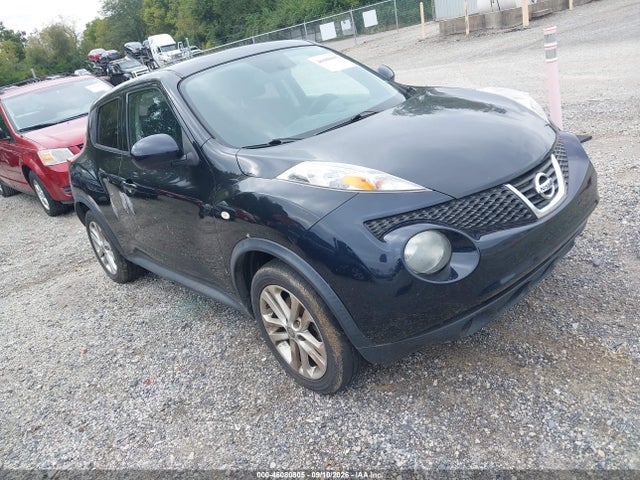 2014 NISSAN JUKE SV