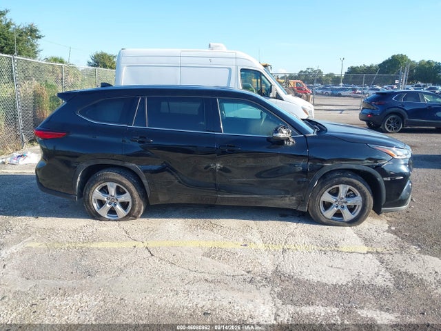 2021 TOYOTA HIGHLANDER L 13