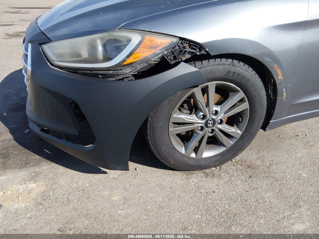 2018 HYUNDAI ELANTRA SEL 17