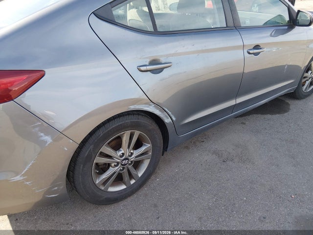 2018 HYUNDAI ELANTRA SEL 19